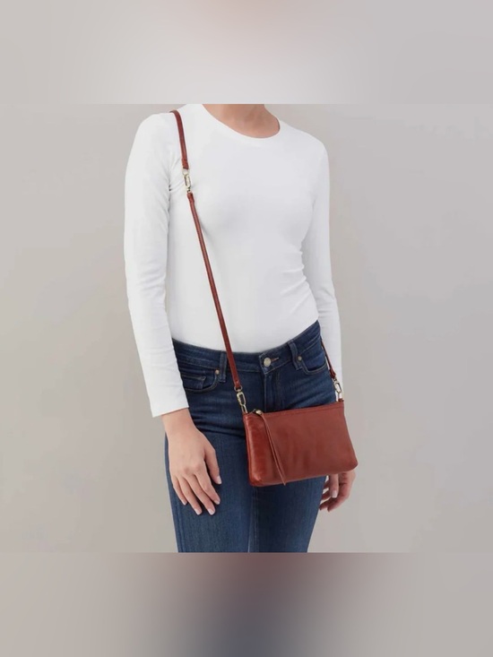 Madewell Handbags - Madewell Chestnut Leather Crossbody Bag